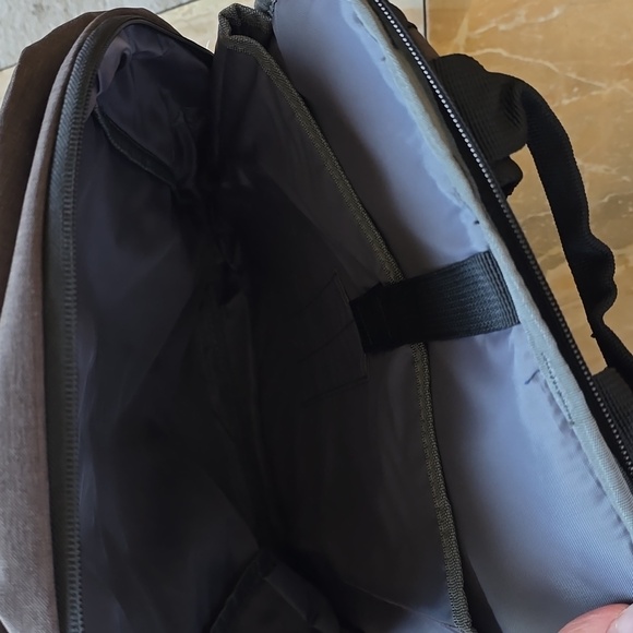 Asus Laptop Backpack - Picture 3 of 5